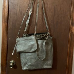 Mark and Hall 2-1 tote bag and wristlet/Crossbody